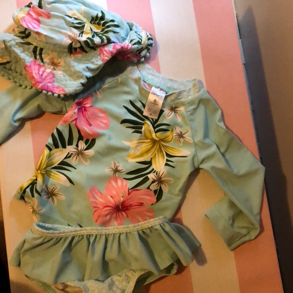 Baby girls floral bikini and hat